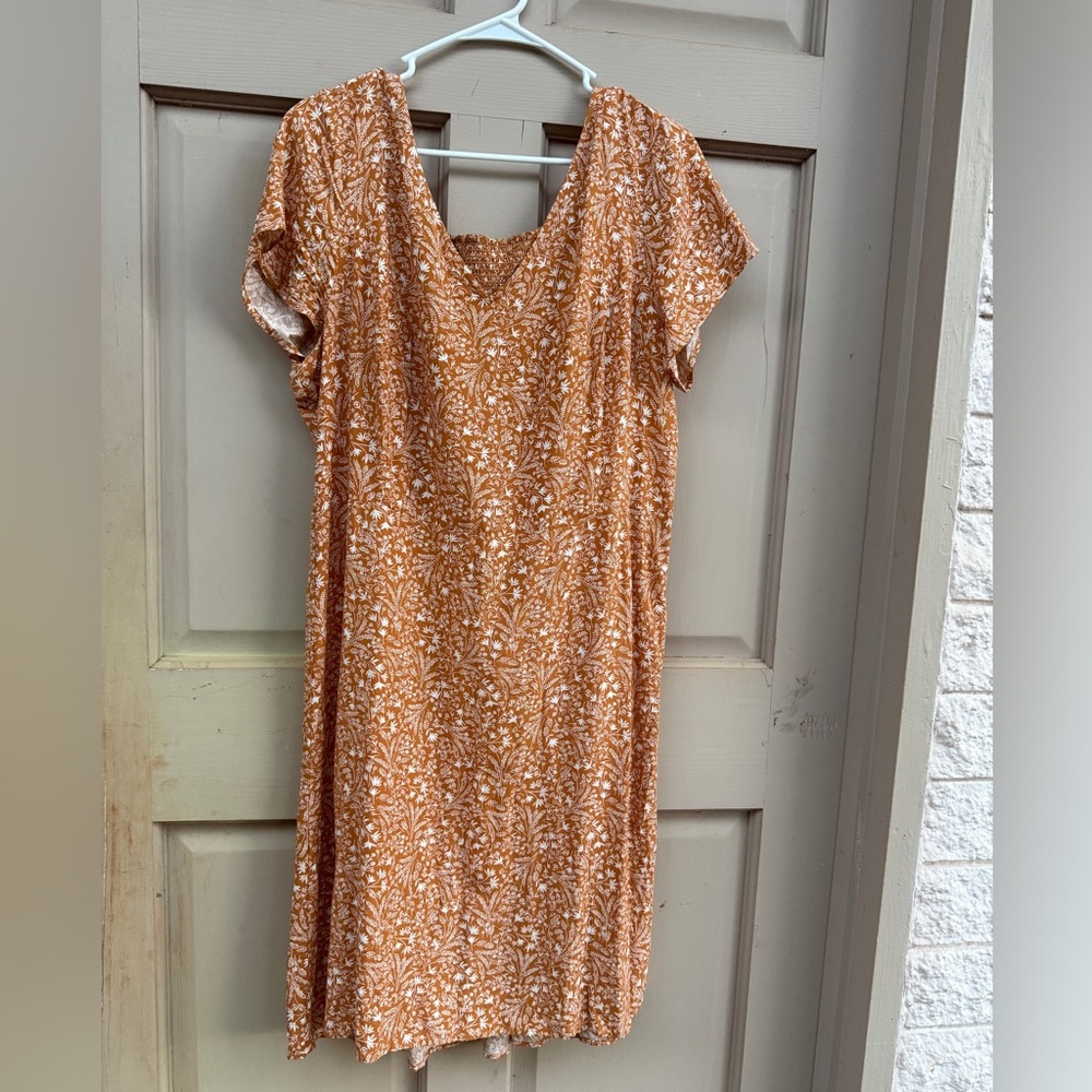 ⭐️old navy cap sleeve dress golden yellow floral
